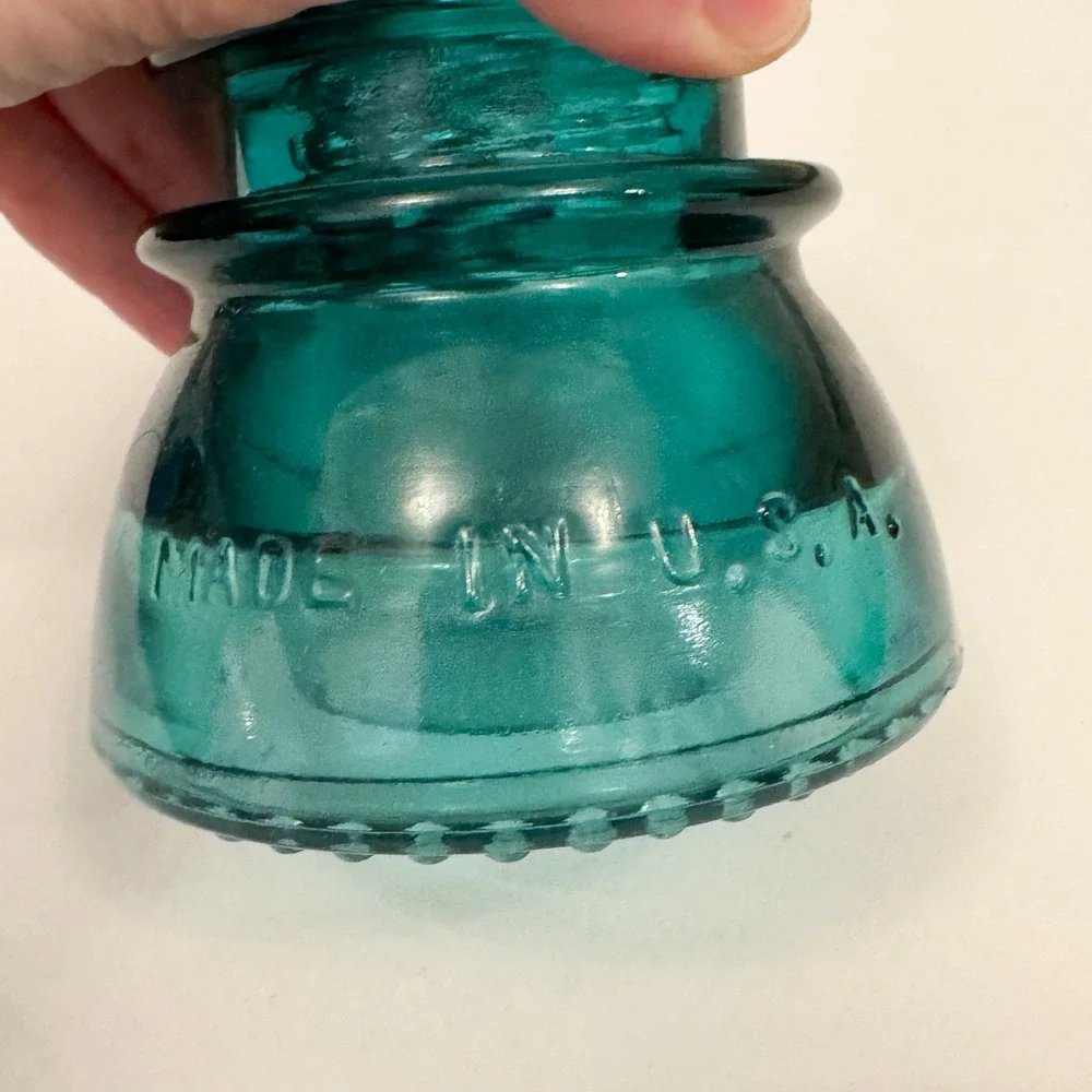 Hemingway No 42 Glass Insulator Vintage Antique, Aqua Blue,‎ 4-inch